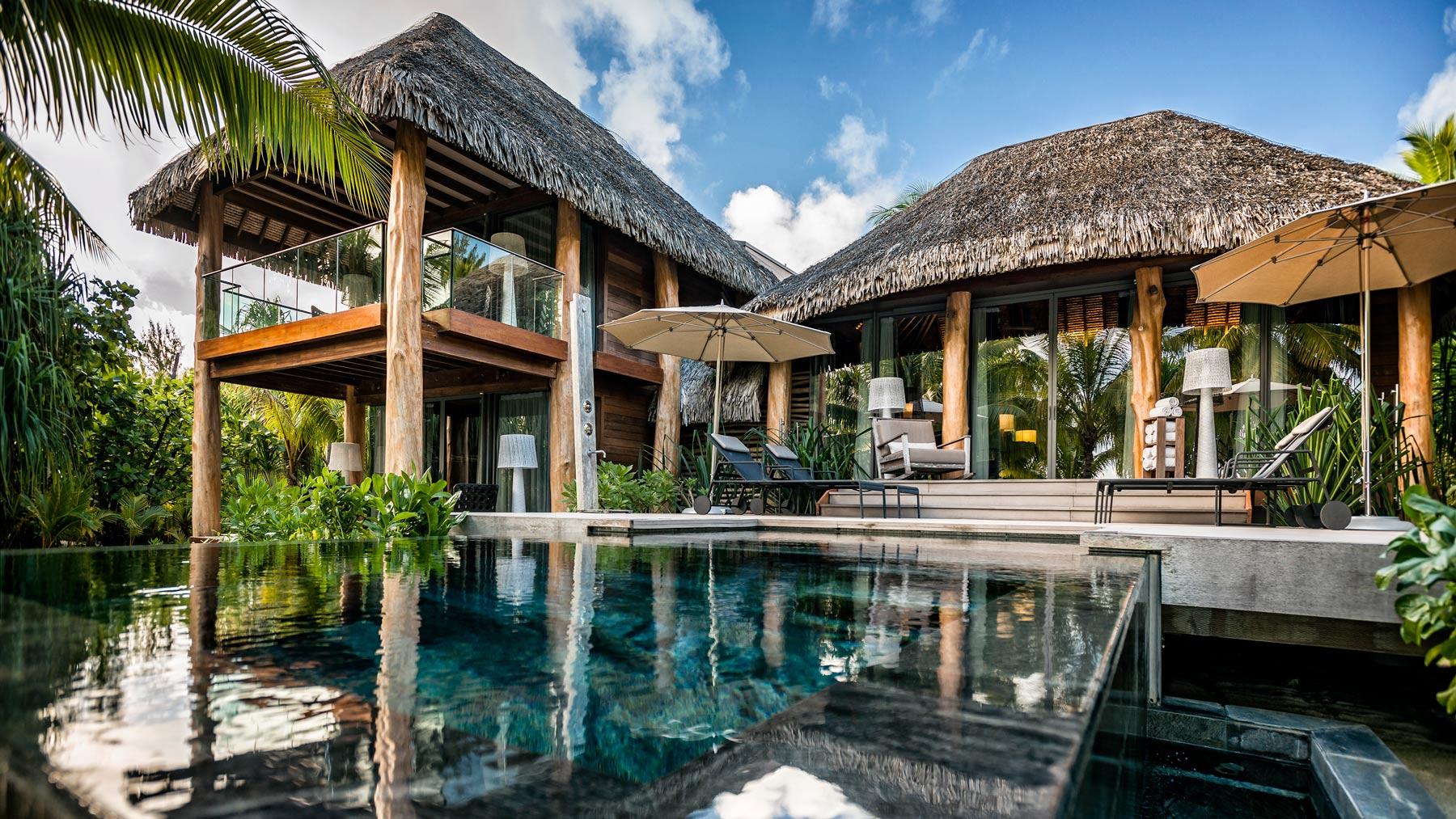 Villa interior opening onto the beach